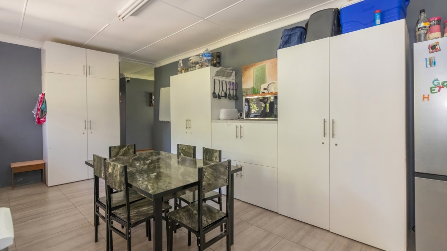 3 Bedroom Property for Sale in Presidentia Free State